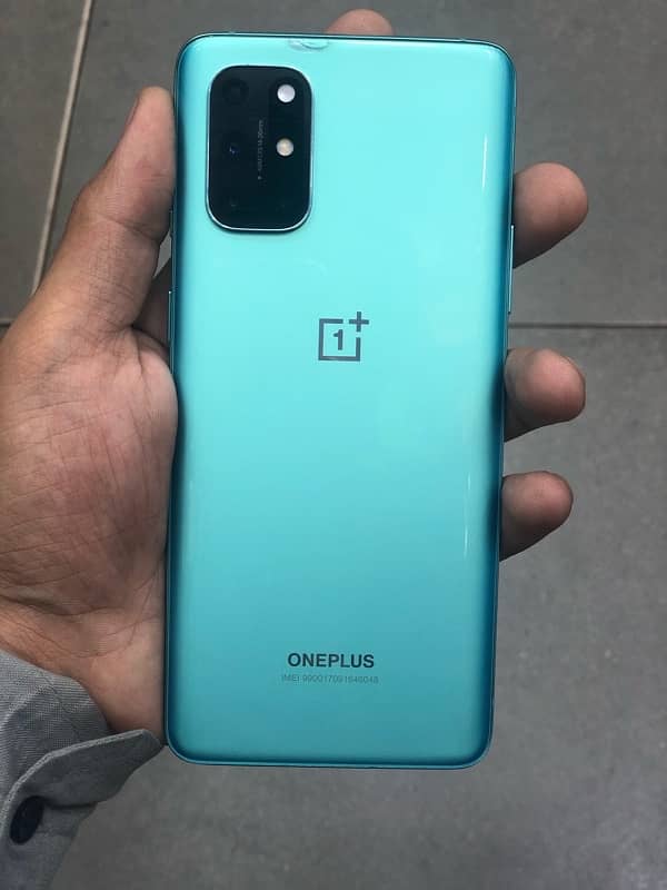 one plus 8T 1