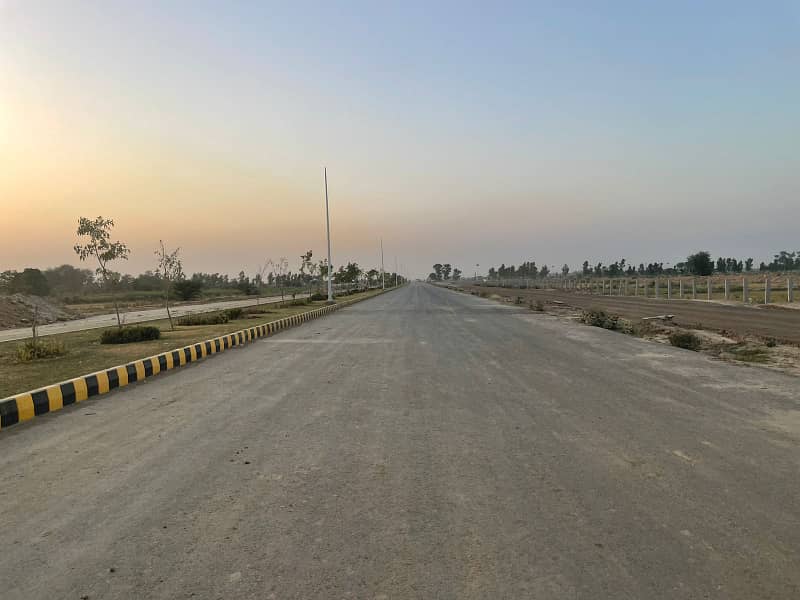 5-Marla Plot at 75 Ft Rd in CC Block Reasonable Price in CC Block LDA City Lahore 2