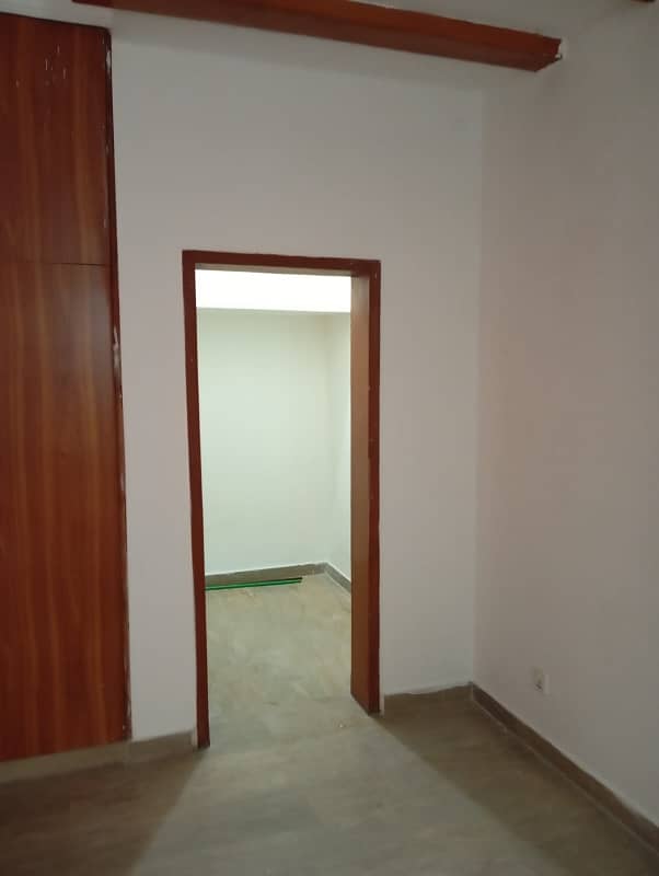 01 KANAL UPPER PORTION FOR RENT IN JOHAR TOWN LAHORE 6