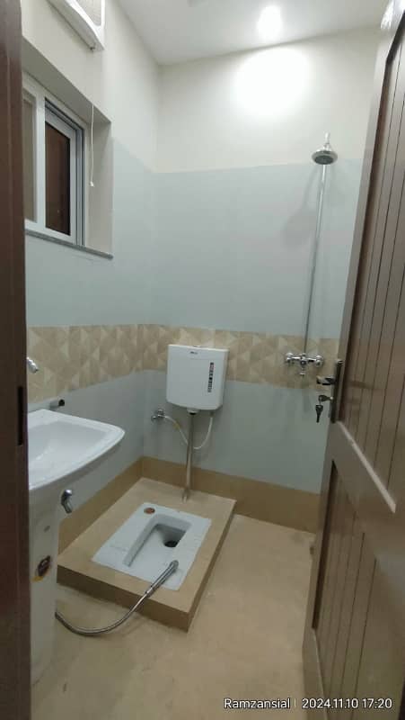 06 MARLA HOUSE FOR RENT IN JOHAR TOWN LAHORE 5