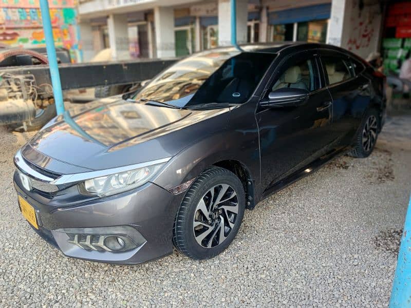 Honda Civic Oriel 2018 3