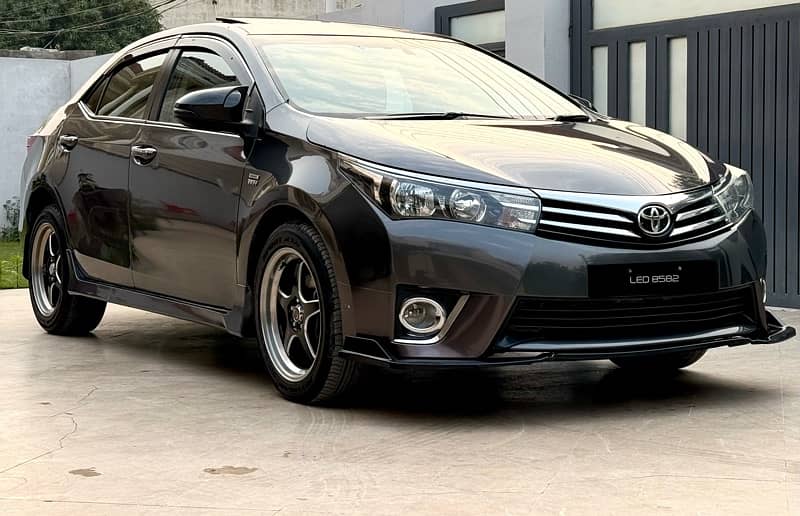 Toyota Altis Grande 2017 7