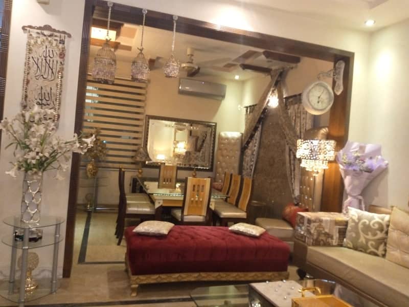 LUXURIOUS FURNISHED LOWER PORTION FOR RENT IN JOHAR TOWN LAHORE 3