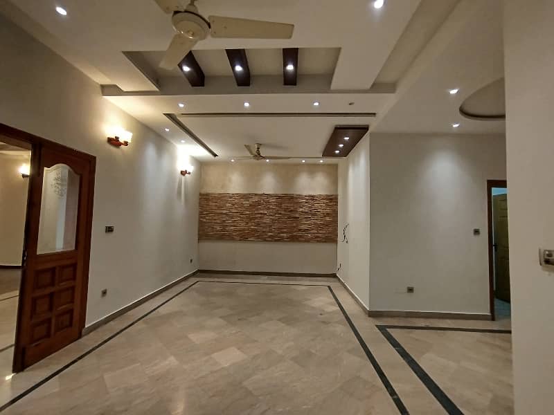 12 MARLA HOUSE FOR RENT IN JOHAR TOWN LAHORE 1