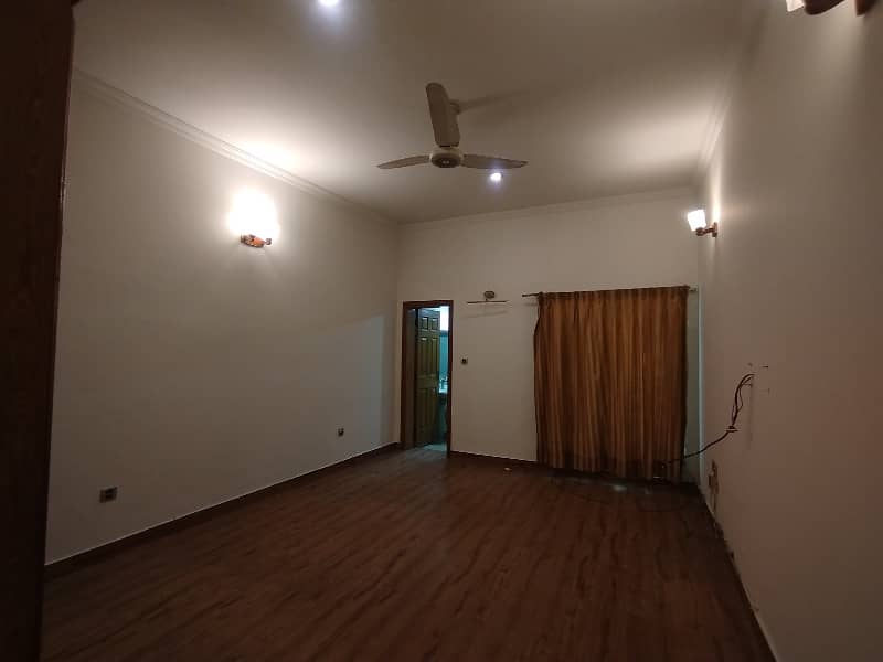 12 MARLA HOUSE FOR RENT IN JOHAR TOWN LAHORE 4