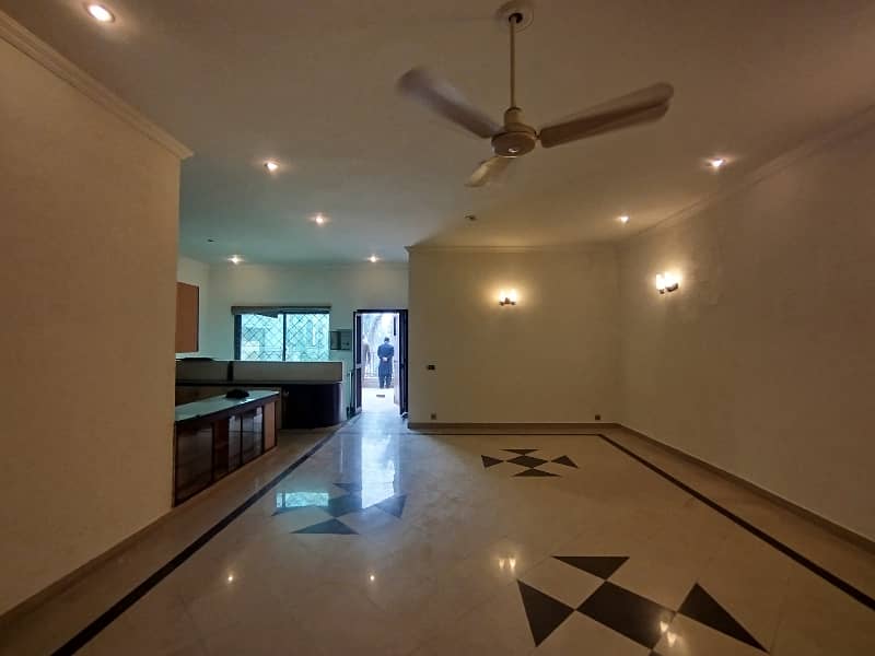 12 MARLA HOUSE FOR RENT IN JOHAR TOWN LAHORE 14