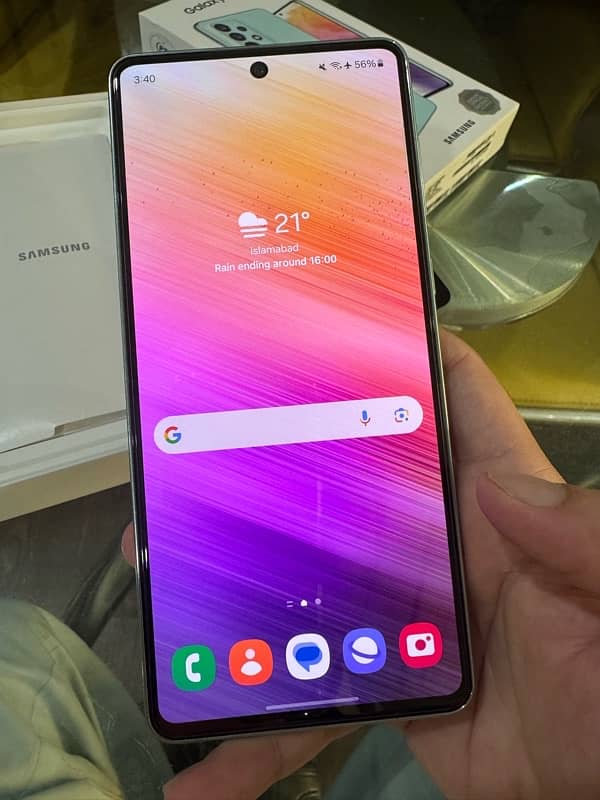 Samsung galaxy A73 5g with 25 watt charger 8