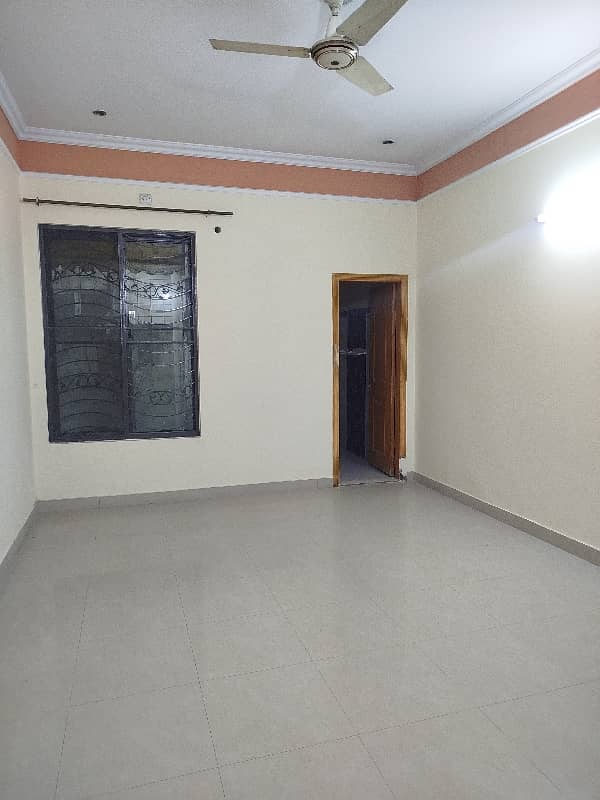 12 MARLA LOWER PORTION FOR RENT IN JOHAR TOWN LAHORE 3