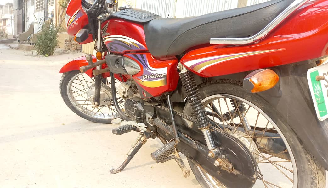 Honda Pridor 2014 for sale - Genuine condition 1