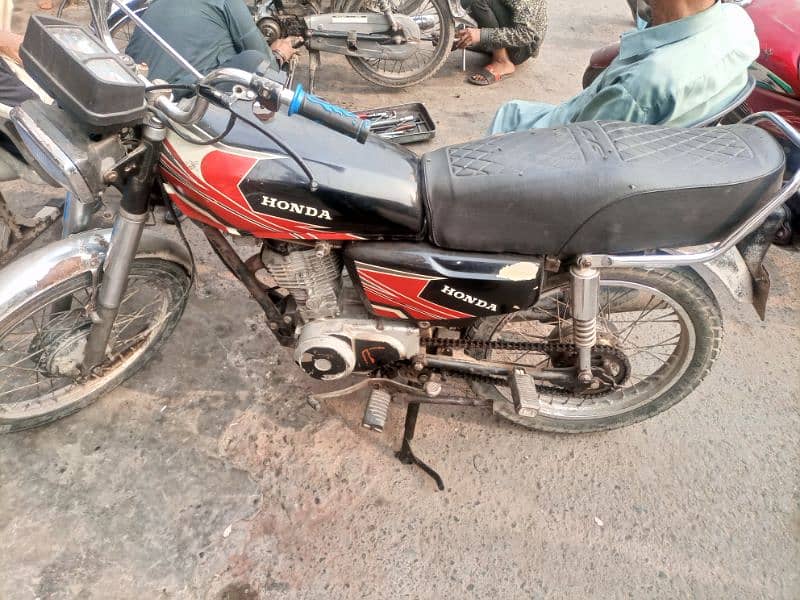 Honda 125 United 1