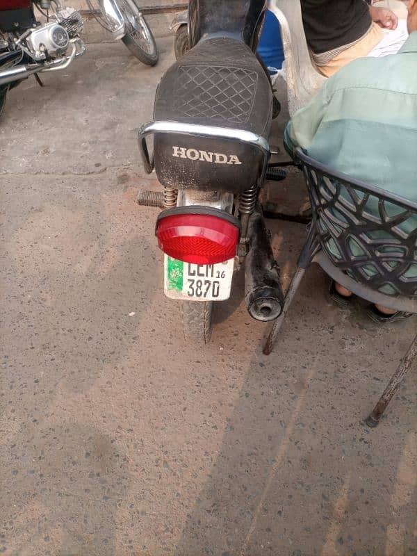 Honda 125 United 3