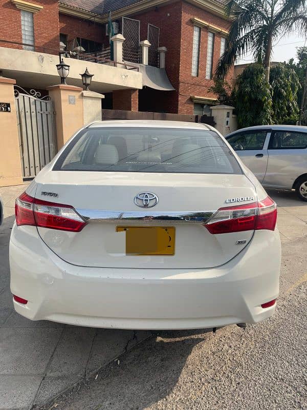 Toyota Corolla XLI 2014 1