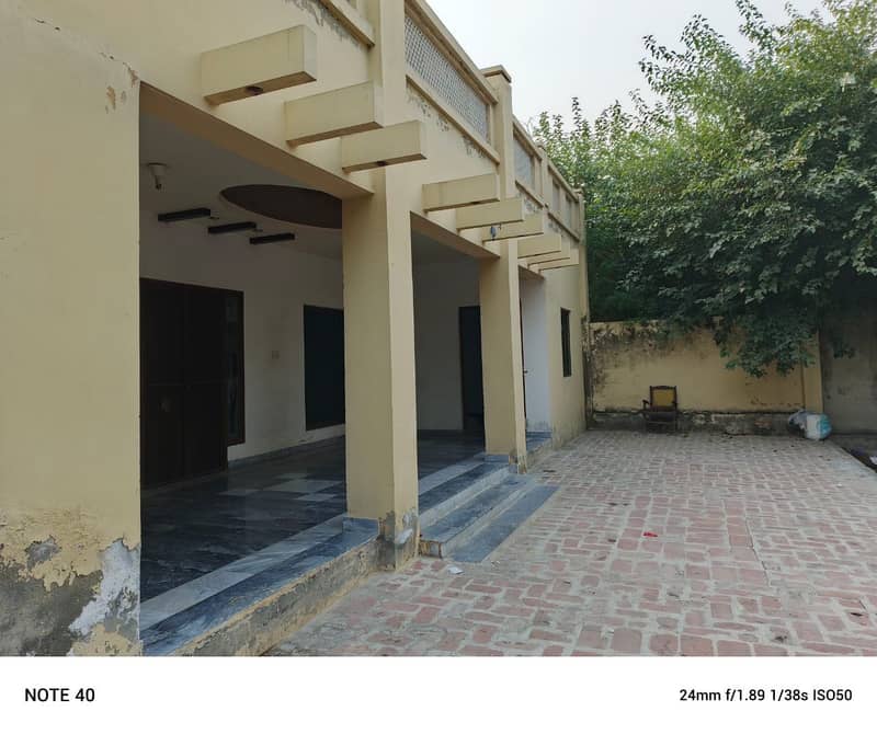 Rent 75000 For Rent 3 Bedroom 1 Kitchen TV Lounge Model Town 0