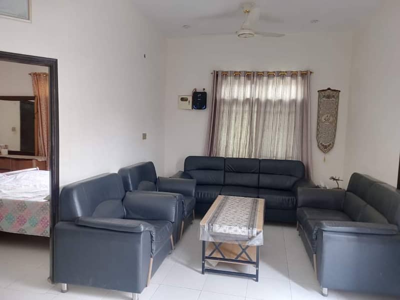 PORTION FOR RENT 2 BED DD 1