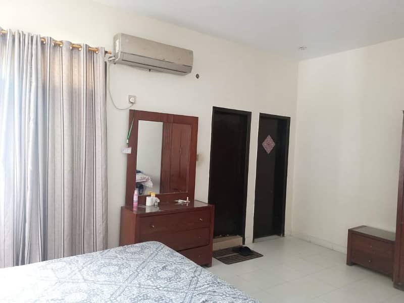 PORTION FOR RENT 2 BED DD 5