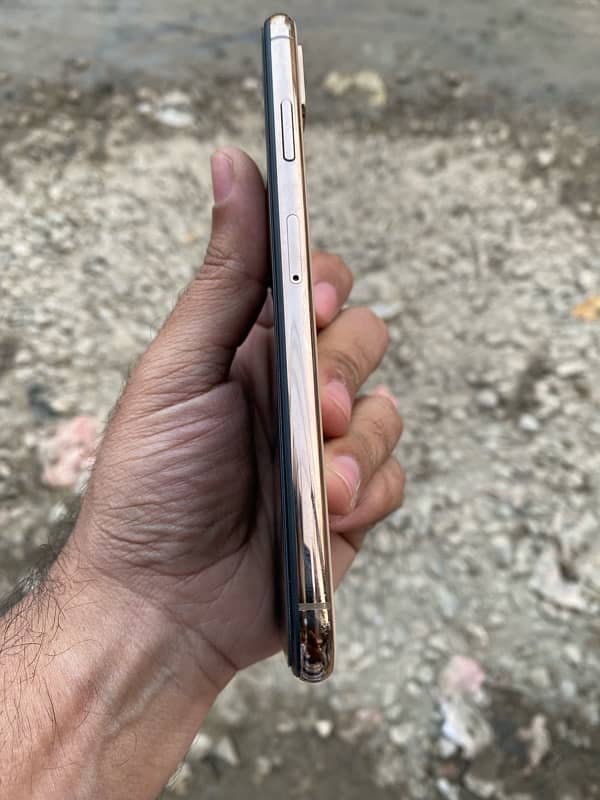 I phone xs max 256 2