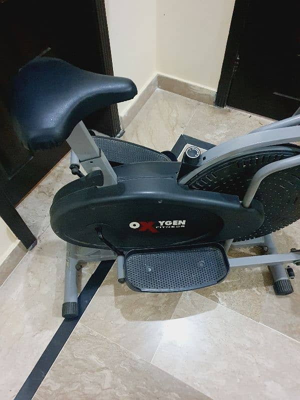 Oxygen Fitness Elliptical 3