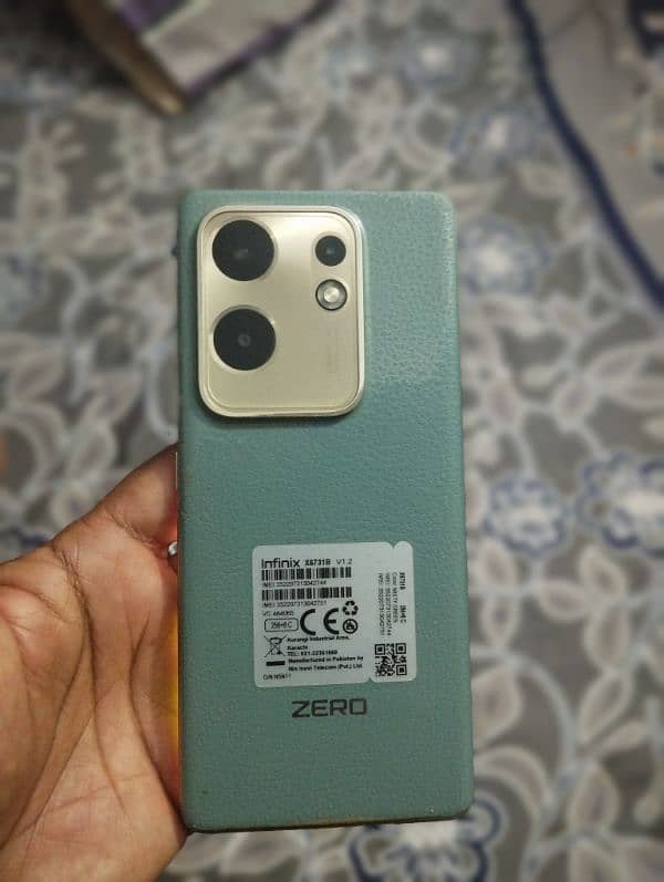 INFINIX ZERO 30 11