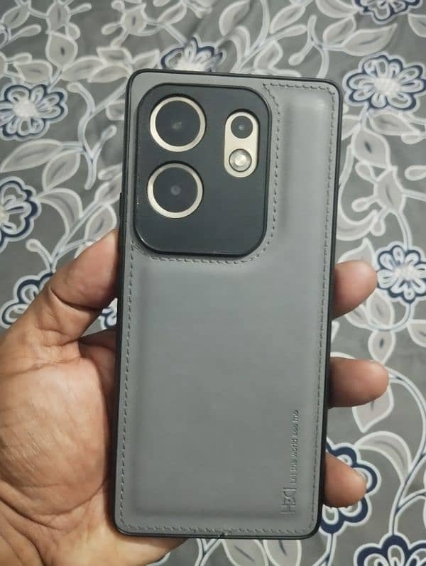 INFINIX ZERO 30 13