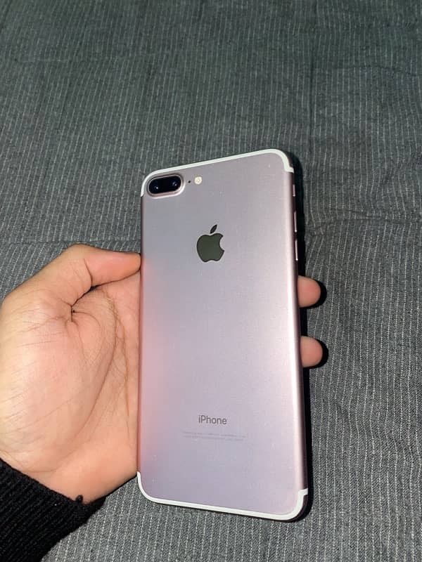 IPhone 7 Plus 0