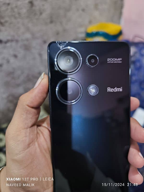 Redmi Note 13 pro 12/512 Back minor brake 2