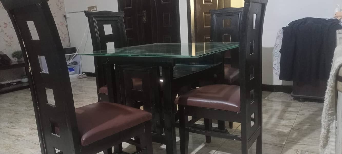 Dinning Table & Center Table 0