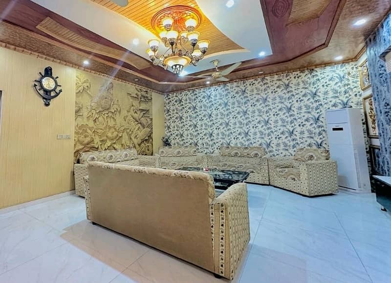 A Palatial Residence For rent In Model Town - Block H Lahore 1