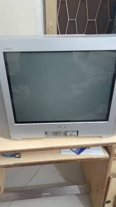 Sony Trinitron Wega TV