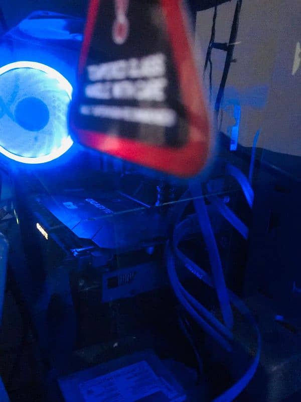 GAMING Beast PC Intel i5 10th RX 570 4 GB 5