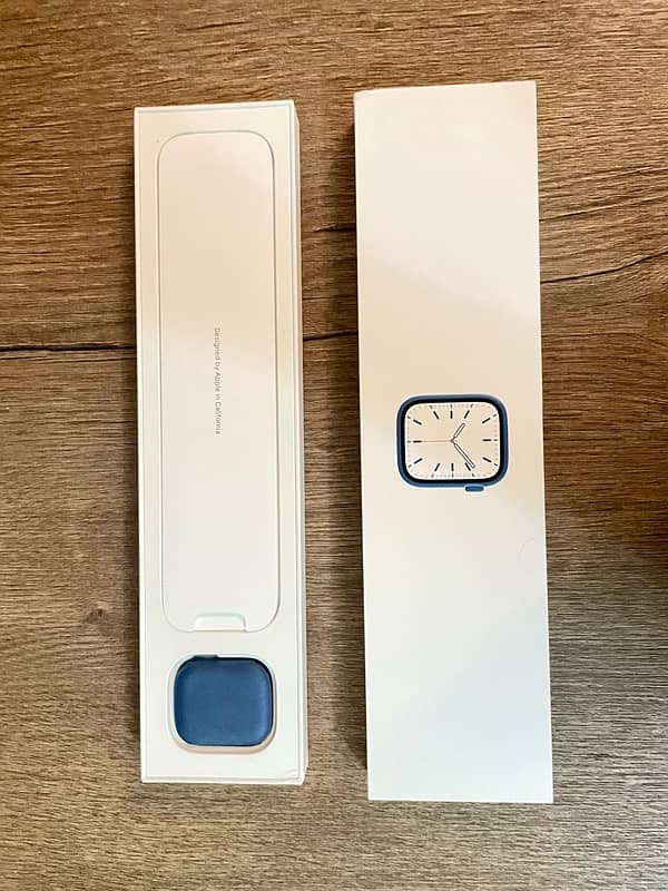 Apple Watch Series 7 41mm Blue Aluminum GPS 0