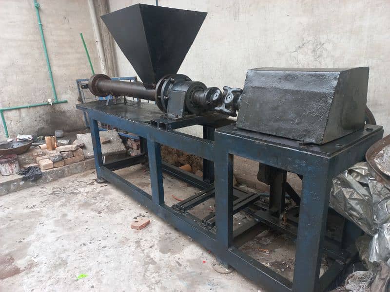 varam machine, dana machine, molding machine 1