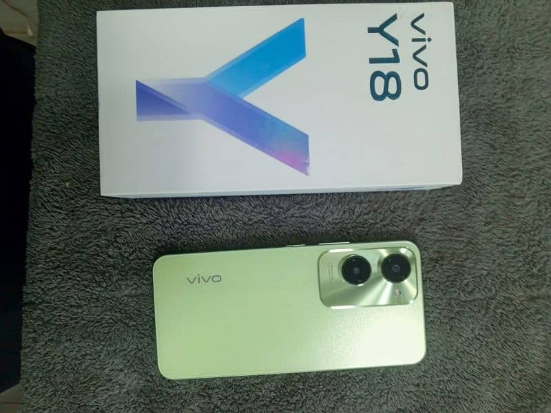 VIVO Y18 4+4/128 0