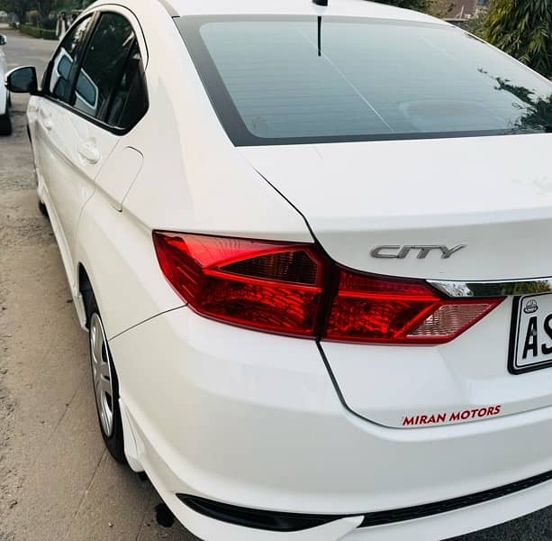 Honda City IVTEC 2024 11