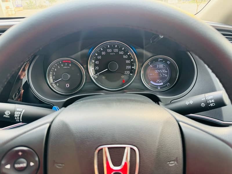 Honda City IVTEC 2024 19