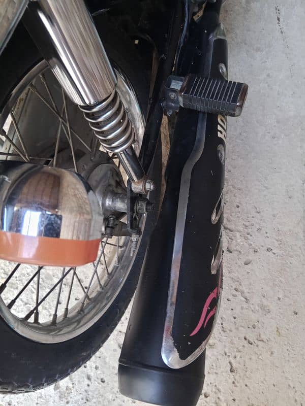 Honda CG125 available for sale 4