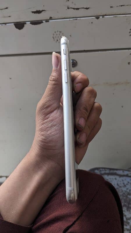 iPhone 8 plus 64GB nonpta. 8