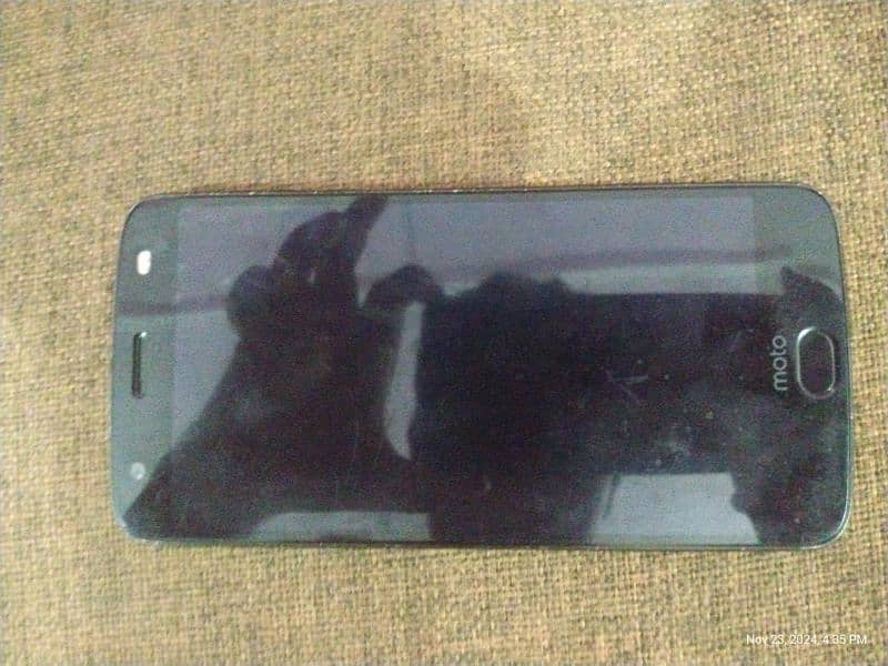 I am selling my z2 force 2