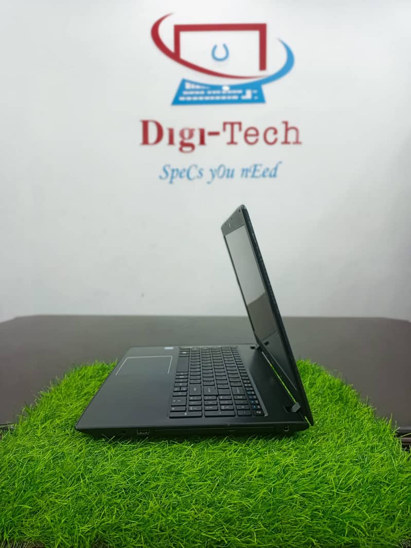 Acer Aspire i3 7 Gen 8gb ram 256gb SSD 2