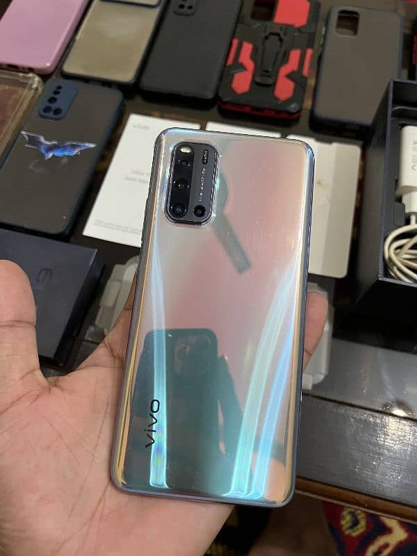 Vivo -V19 12 Gb+128 11