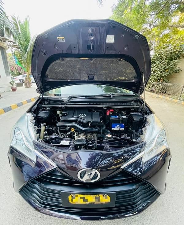 Toyota Vitz 2018 14