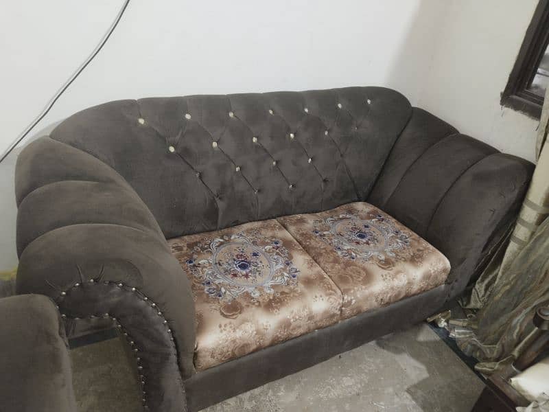 3 sofa new condition 7