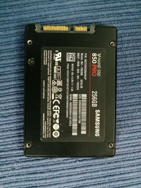 SAMSUNG EVO SSD 0