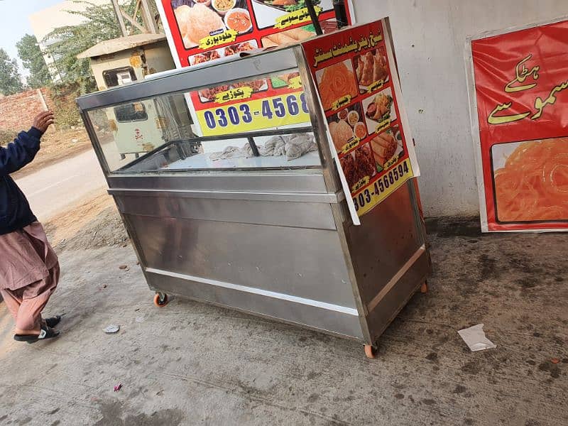 2 brand new counters for food display 0