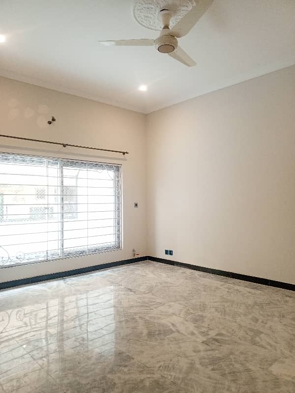 Beautiful House Lower Ground Available For Rent In E11 Islamabad 3