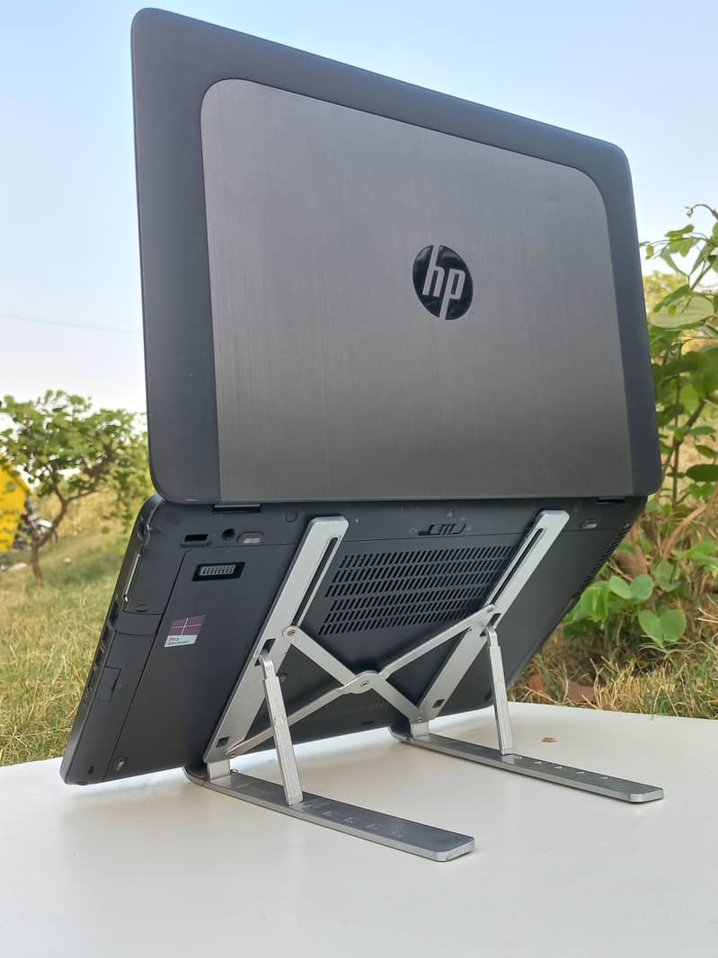 Hp zbook core i7 : 03018531671 9