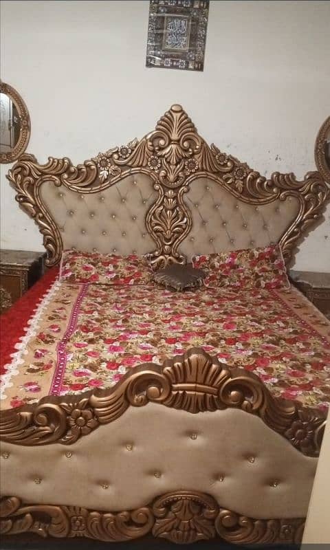 Bed with side tables and mattress, Dressing table with cosmetic box. 5