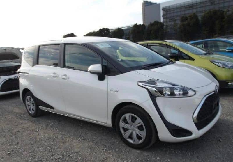 Toyota Sienta 2019 / 24 , urgent sale , 4 grade 2