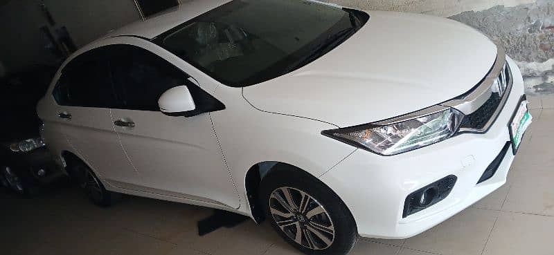 Honda City Aspire 2024 1