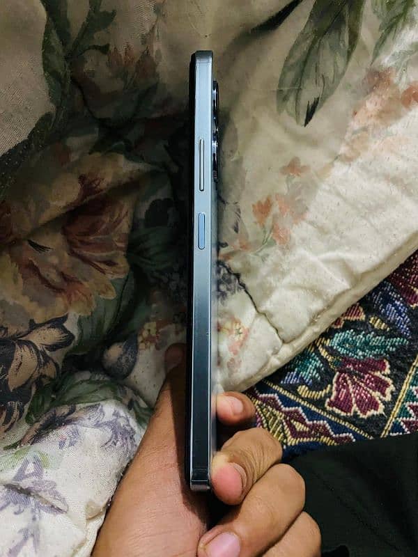 Infinix note 30 8+8ram 256gb memory 3