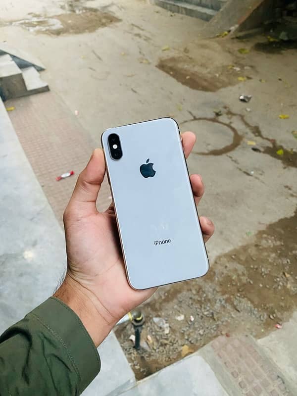 IPhone XS PTA 256 GB 4